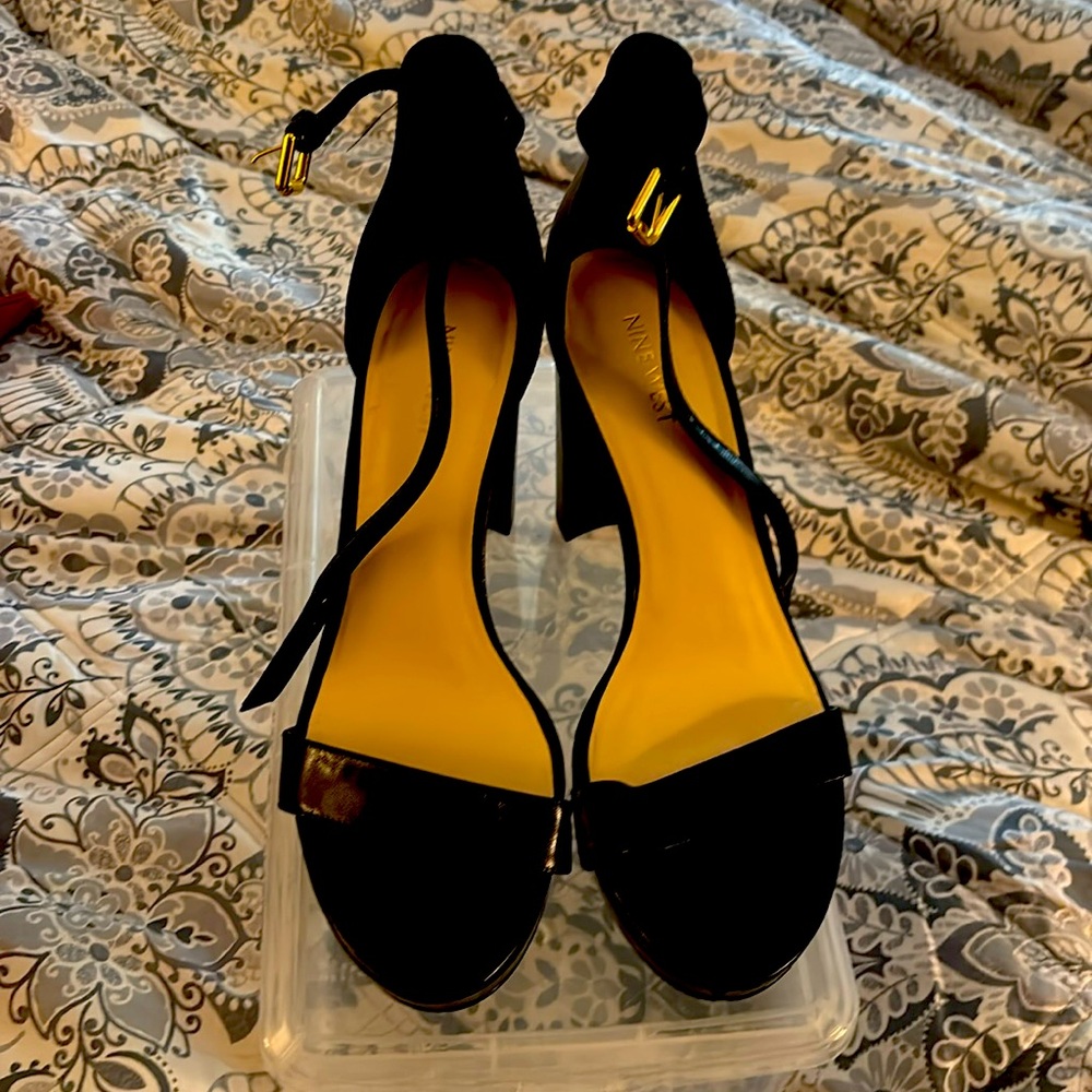 Black Nine West heels